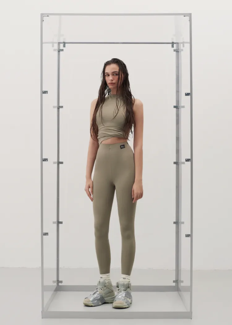 Essential high-waisted leggings olive