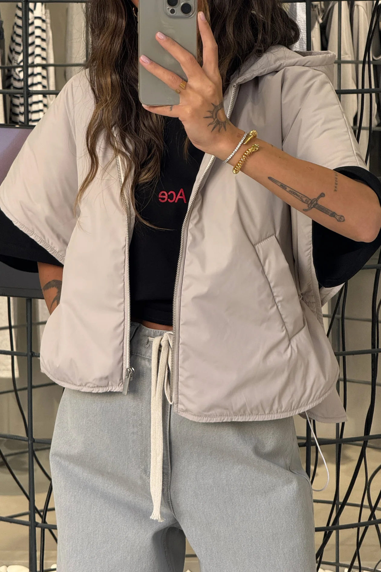 Cape 0.2 Cropped Vest Butter