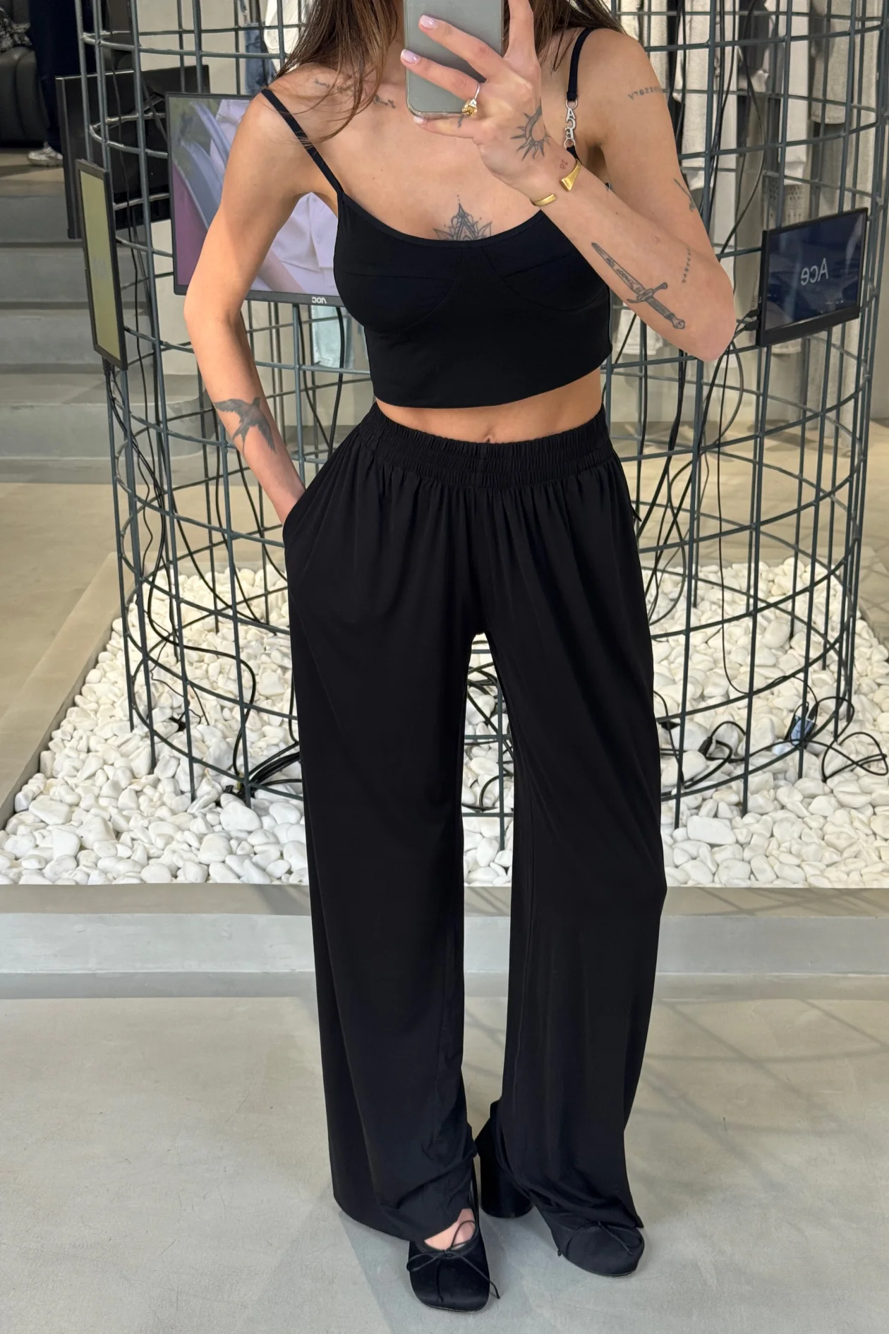 Silky Top Black