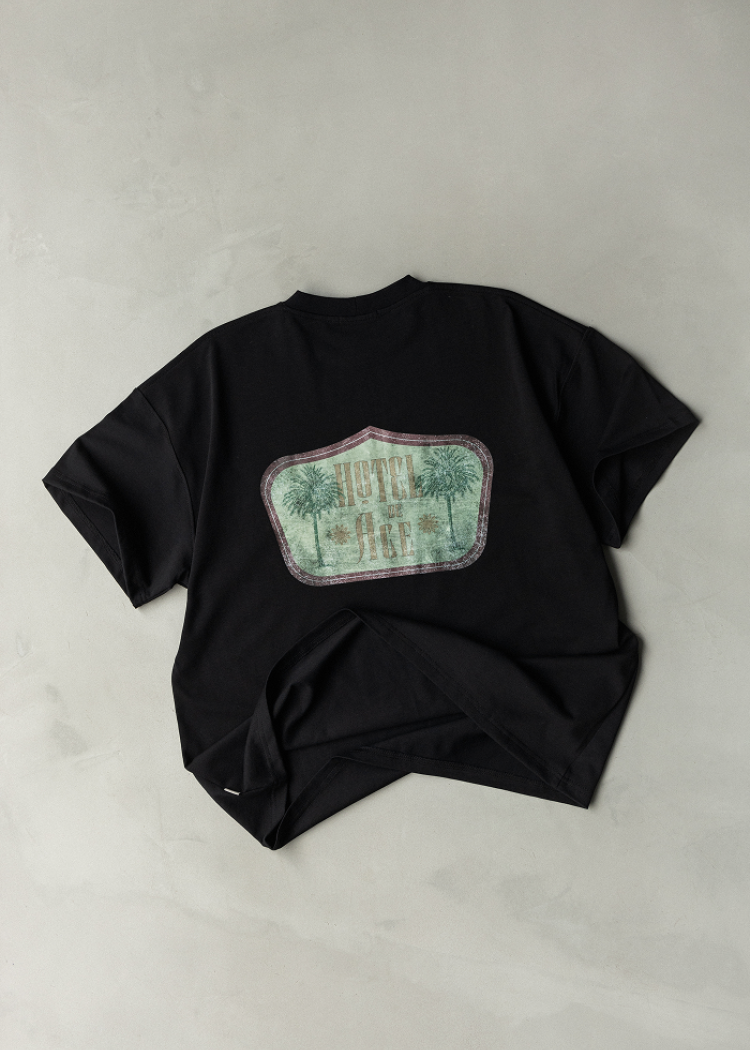 Black t-shirt green logo Hotel