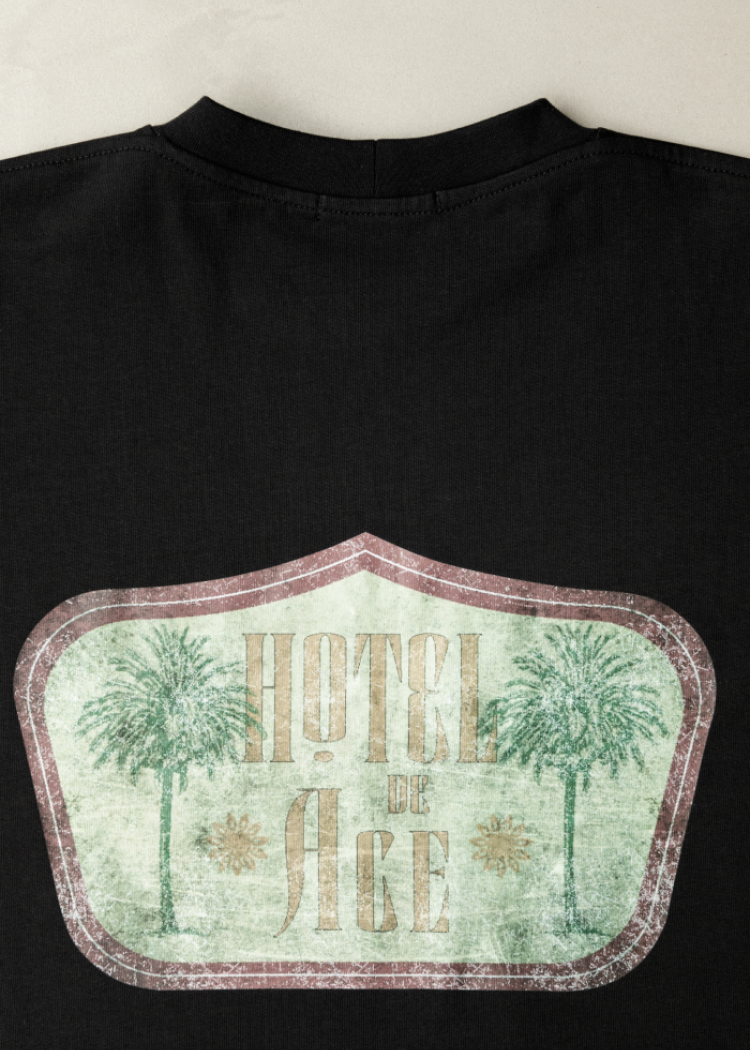 Mens  t-shirt green logo Hotel