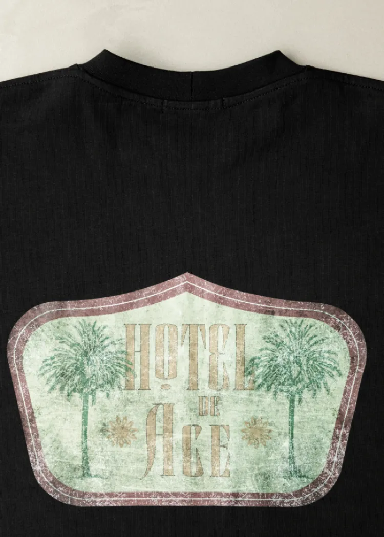 Mens  t-shirt green logo Hotel