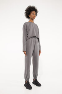 Oversized long sleeve top with raw edges, Graphite